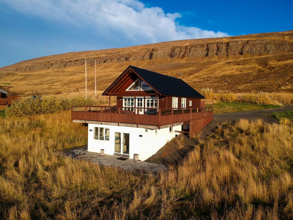 Vathlahof Pensionat Akureyri Exteriör bild